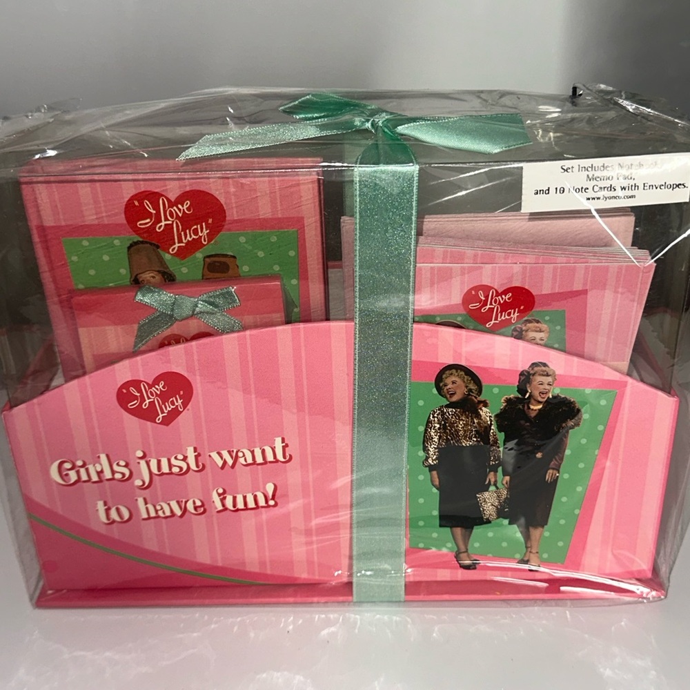 I Love Lucy Pink Stationery Set